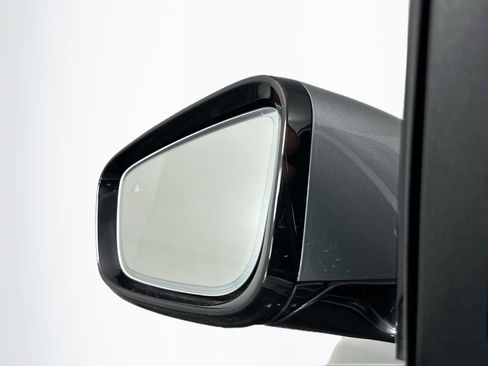 Used 2024 BMW i4 xDrive40i image 16