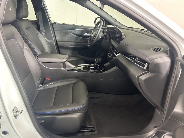 Used 2026 Buick Envista Sport Touring w/ Convenience I Package FWD image 27