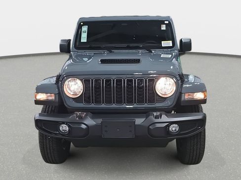 New 2026 Jeep Gladiator Sport AWD/4WD image 2