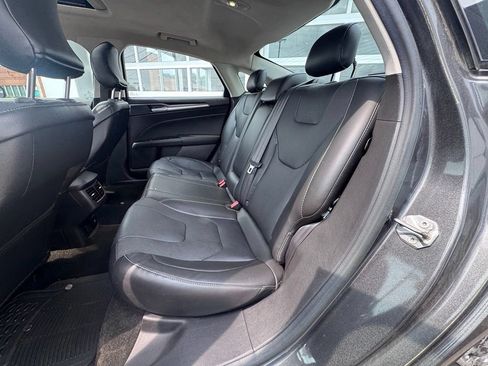 Used 2016 Ford Fusion Titanium FWD image 21