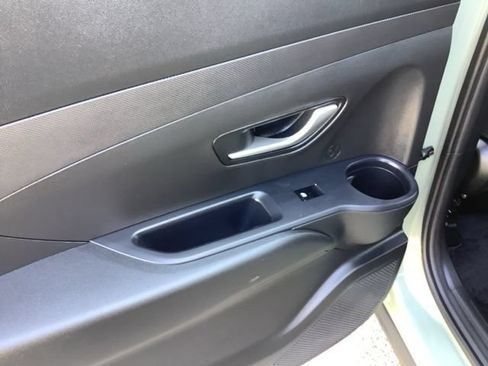 Certified 2025 Hyundai Santa Cruz SE AWD/4WD image 19