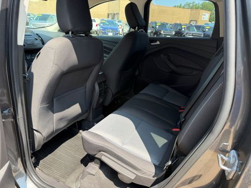 Used 2018 Ford Escape SE AWD/4WD image 9