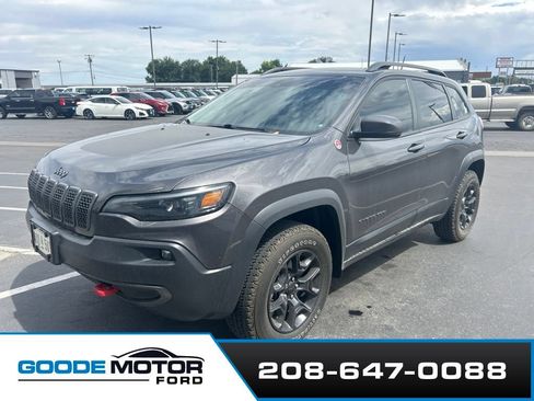 Used 2021 Jeep Cherokee Trailhawk AWD/4WD image 1