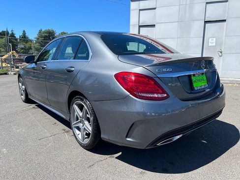 Used 2018 Mercedes-Benz C 300 4MATIC Sedan image 6