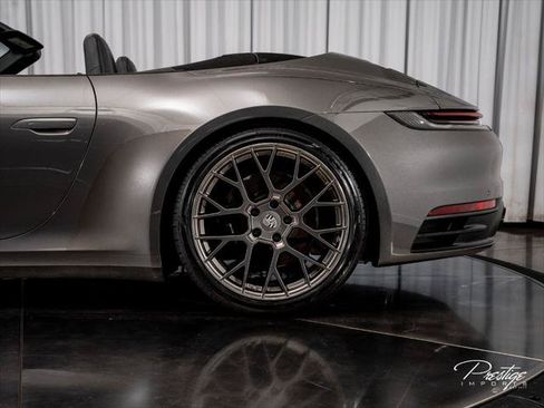 Used 2020 Porsche 911 Carrera 4S AWD/4WD image 12