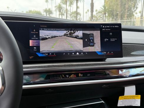 New 2026 BMW 740i w/ Premium Package RWD image 28