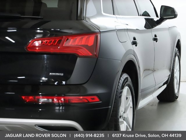 Used 2019 Audi Q5 2.0T Premium w/ Convenience Package AWD/4WD image 8