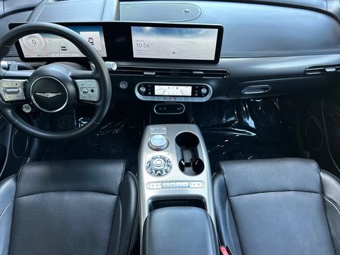 Used 2023 Genesis GV60 Advanced w/ Cargo Package AWD/4WD image 16