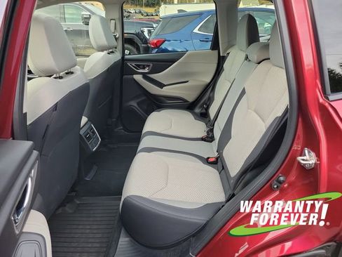 Used 2023 Subaru Forester Premium AWD/4WD image 16