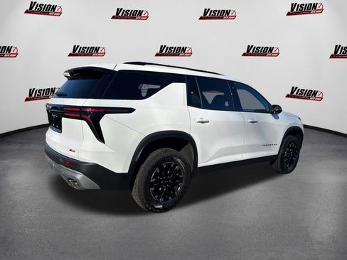 Used 2024 Chevrolet Traverse Z71 AWD/4WD image 5