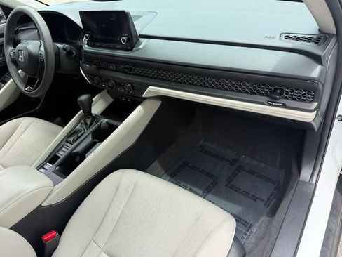 Used 2023 Honda Accord LX image 18