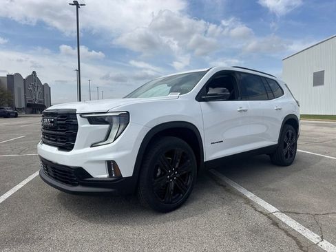 New 2026 GMC Acadia Elevation image 2