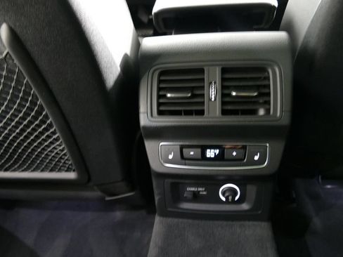 Used 2020 Audi Q5 2.0T Premium Plus AWD/4WD image 32