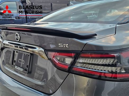 Used 2019 Nissan Maxima SR w/ Premium Package image 36