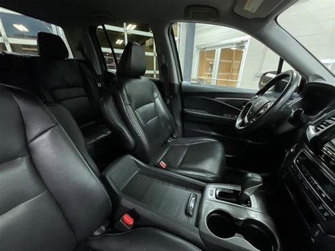 Used 2018 Honda Ridgeline RTL-T image 28