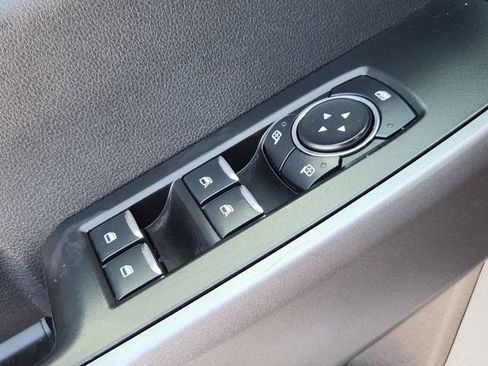 Used 2025 Ford F250 XLT AWD/4WD image 22