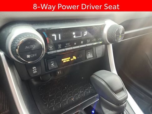Used 2019 Toyota RAV4 XLE w/ Convenience Package AWD/4WD image 9