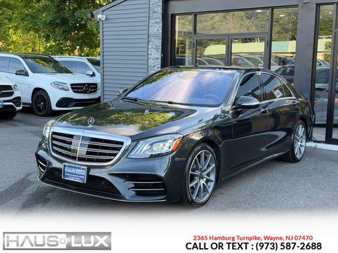 Used 2018 Mercedes-Benz S 560 4MATIC Sedan w/ AMG Line Exterior image 5