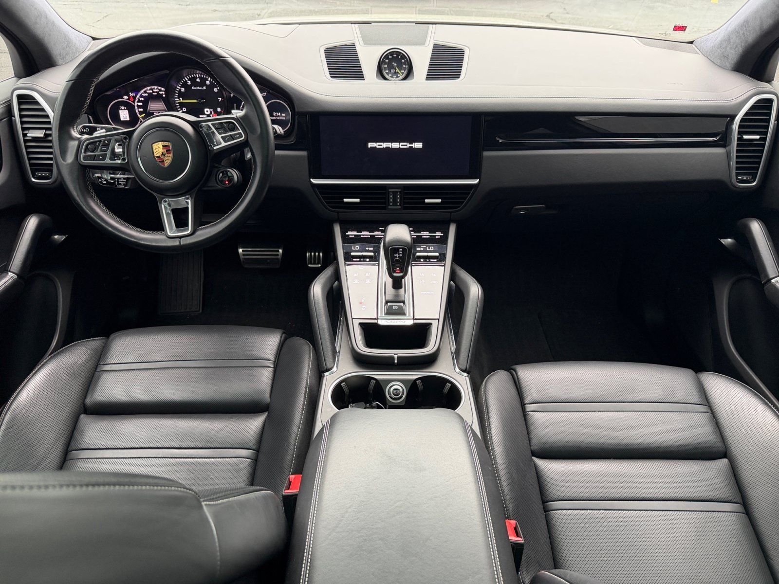 Certified 2020 Porsche Cayenne Turbo S AWD/4WD image 15