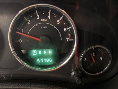 Used 2014 Jeep Wrangler Sport AWD/4WD image 16