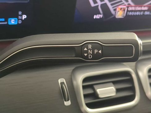 New 2026 Mercedes-Benz GLE 450 4MATIC Coupe image 37