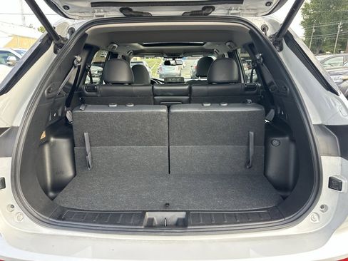 Used 2023 Mitsubishi Outlander SE image 35
