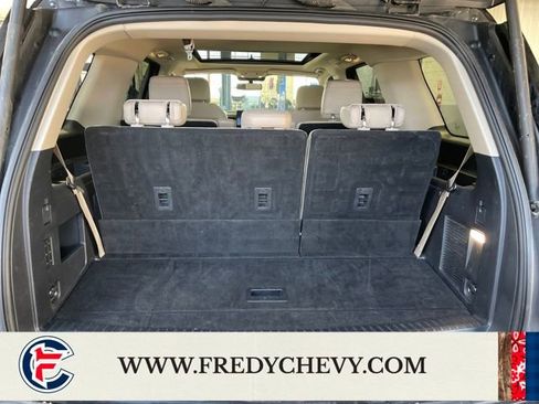 Used 2024 Ford Expedition Limited AWD/4WD image 18