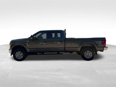Used 2019 Ford F250 XLT w/ XLT Value Package AWD/4WD image 6