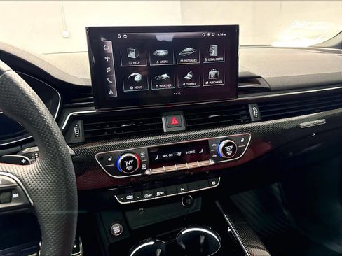 Used 2023 Audi S5 Premium Plus w/ Premium Plus Package AWD/4WD image 9