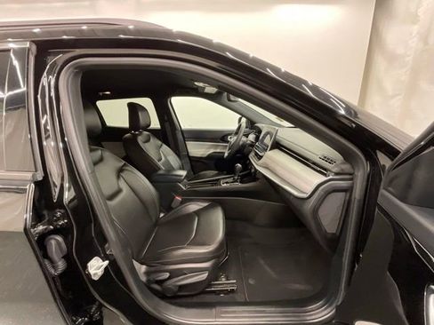 Used 2025 Jeep Compass Limited AWD/4WD image 23