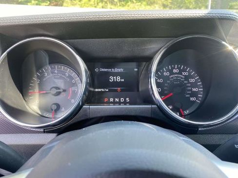 Certified 2017 Ford Mustang Coupe RWD image 22