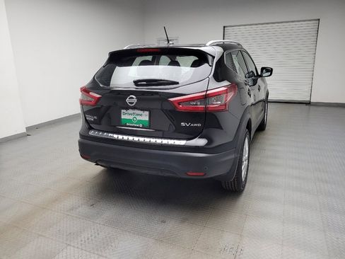 Used 2021 Nissan Rogue Sport SV AWD/4WD image 7