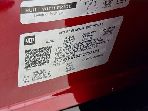 New 2026 Buick Enclave Sport Touring w/ Power Package image 21