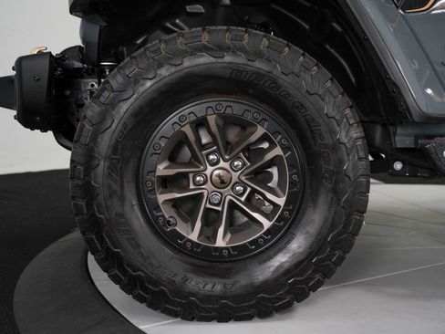 Used 2025 Jeep Wrangler Unlimited Rubicon 392 AWD/4WD image 20