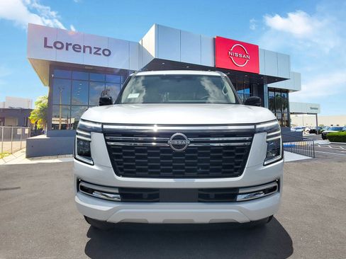 New 2025 Nissan Armada Platinum Reserve image 2