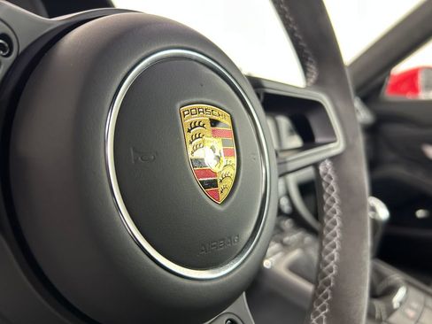 Certified 2020 Porsche 718 Cayman GT4 RWD image 18