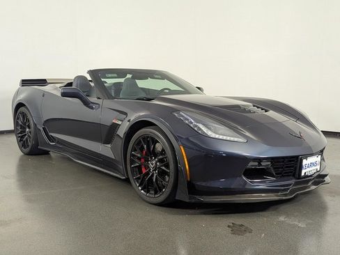 Used 2015 Chevrolet Corvette Z06 image 2