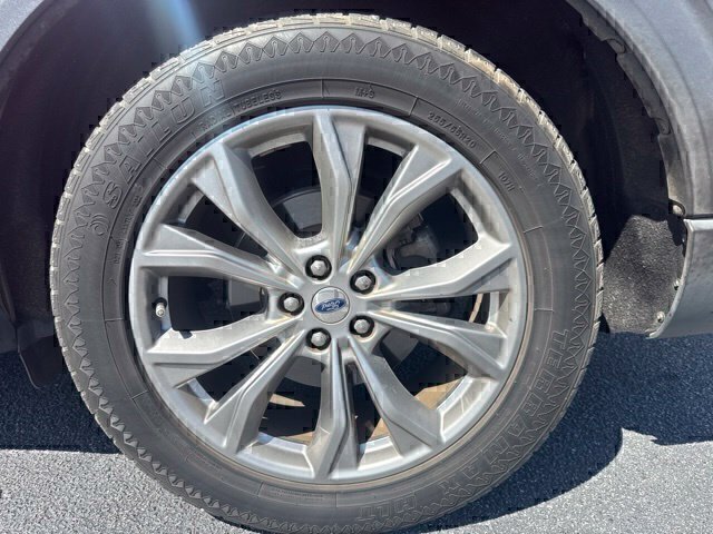 Used 2020 Ford Explorer XLT w/ Equipment Group 202A RWD image 10