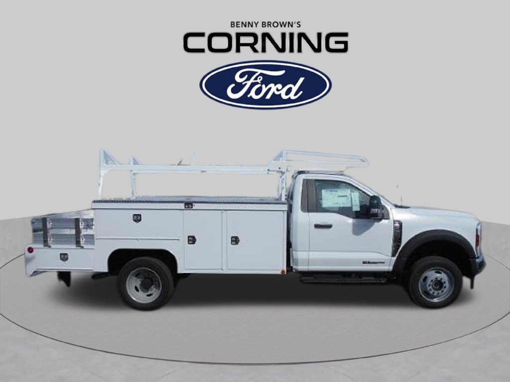 New 2024 Ford F550 4x4 Regular Cab Super Duty image 15