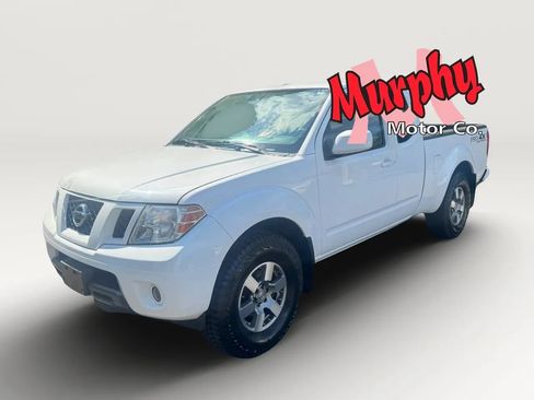 Used 2012 Nissan Frontier PRO-4X AWD/4WD image 2