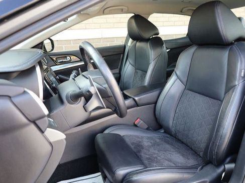 Used 2016 Nissan Maxima SR FWD image 16