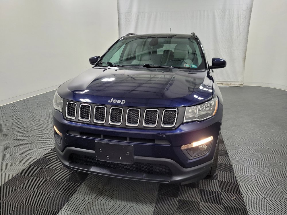 Used 2018 Jeep Compass Latitude w/ Popular Equipment Group AWD/4WD image 15