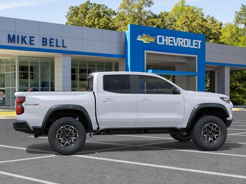 New 2026 Chevrolet Colorado ZR2 AWD/4WD image 6