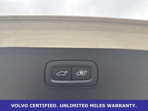 Certified 2023 Volvo XC90 B6 Plus w/ Protection Package Premier AWD/4WD image 9