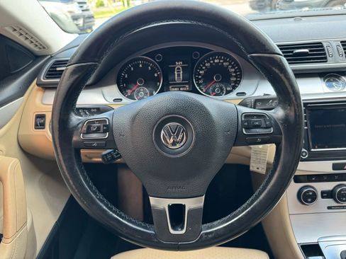 Used 2016 Volkswagen CC R-Line image 11