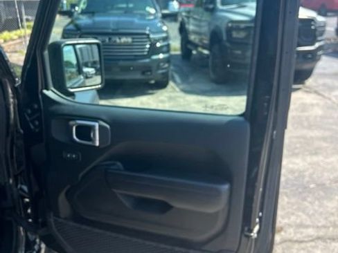 Used 2020 Jeep Wrangler Unlimited Sport S AWD/4WD image 20