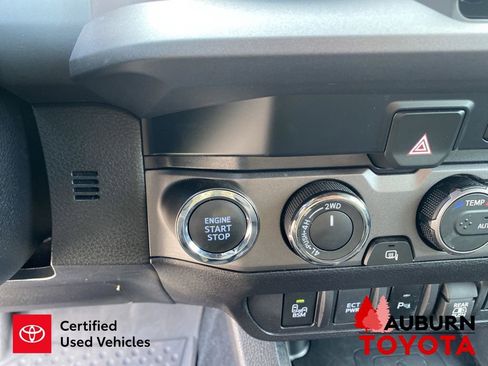 Used 2023 Toyota Tacoma TRD Off-Road w/ TRD Premium Off Road Package AWD/4WD image 39