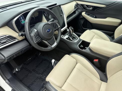 Used 2023 Subaru Outback Limited AWD/4WD image 10