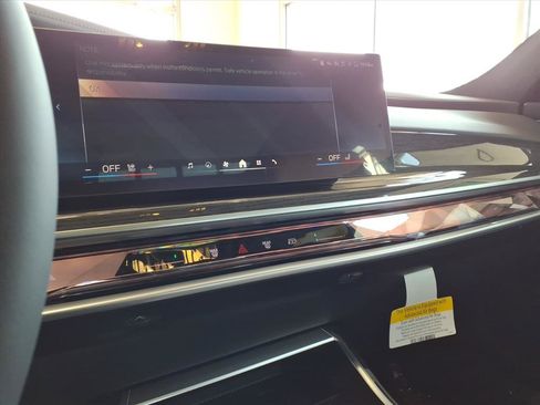 New 2026 BMW 740i xDrive AWD/4WD image 10