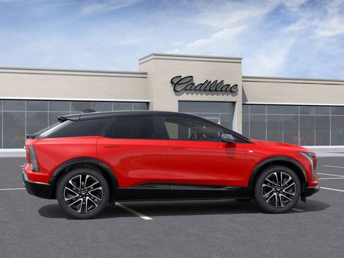 New 2026 Cadillac Optiq Sport 1 image 5